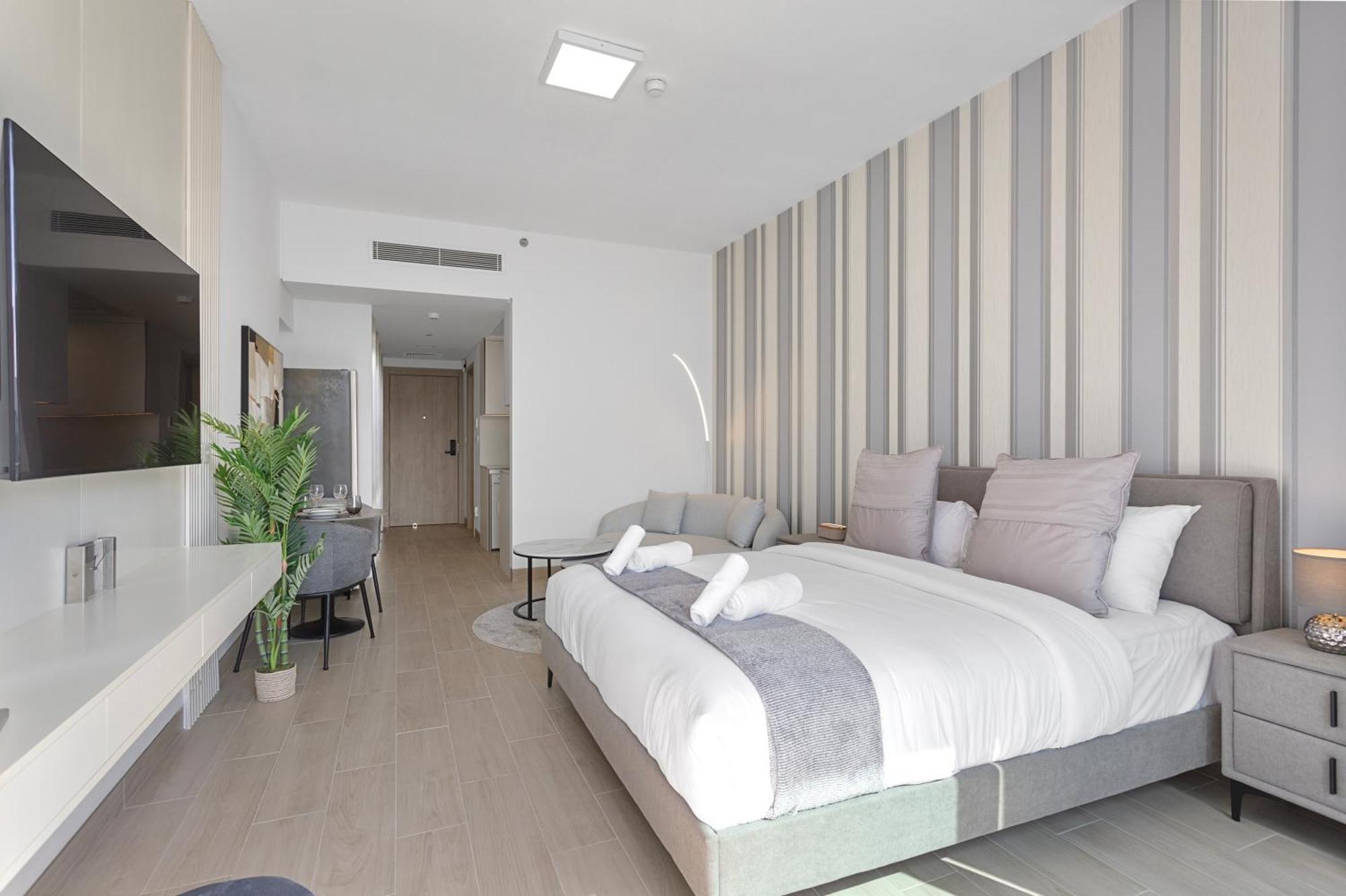 Perfect Getaway Modern In Luma 22 - Jvc Apartment Dubai